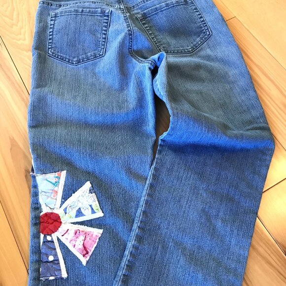 Vintage Quilt Patchwork Jeans, 10P: Upcycled Hippie Pants, Boho Festival Wear - Picture 8 of 8